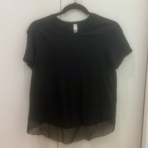 Black lululemon workout tshirt